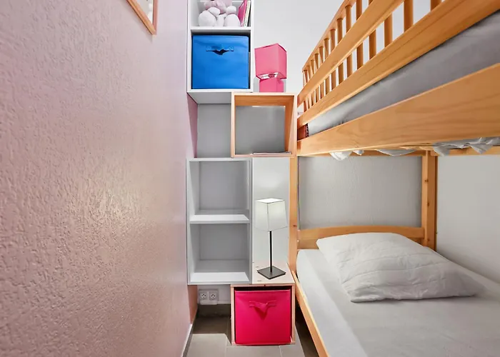 アパート Boulouris