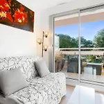 Apartment Boulouris