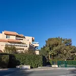 Boulouris Apartment *