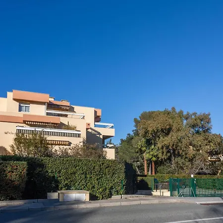 Boulouris Daire *
